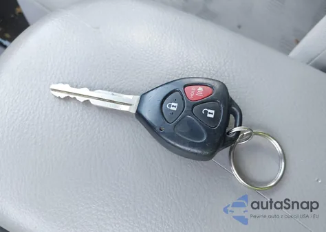 2010 Toyota Rav4 z USA, uszkodzony, nr VIN JTMBF4DV9AD031343